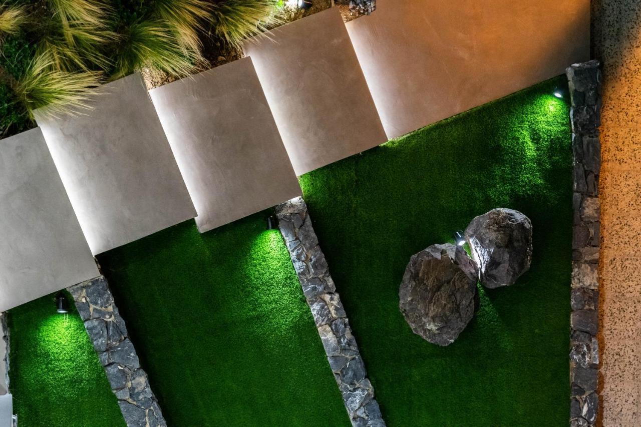 Nerea Boutique Suites Karystos ภายนอก รูปภาพ