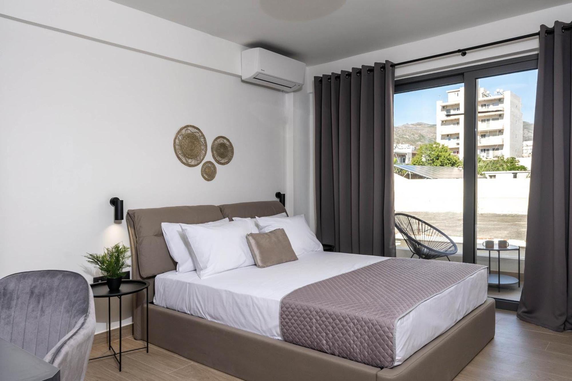 Nerea Boutique Suites Karystos ภายนอก รูปภาพ